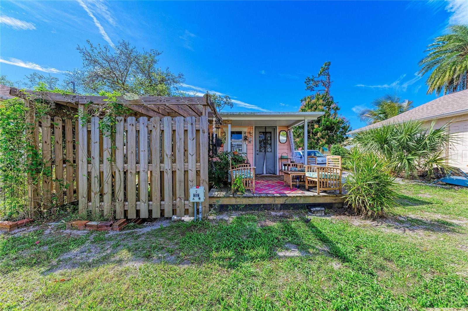 Image 20 of 35 For 1885 Vamo Drive