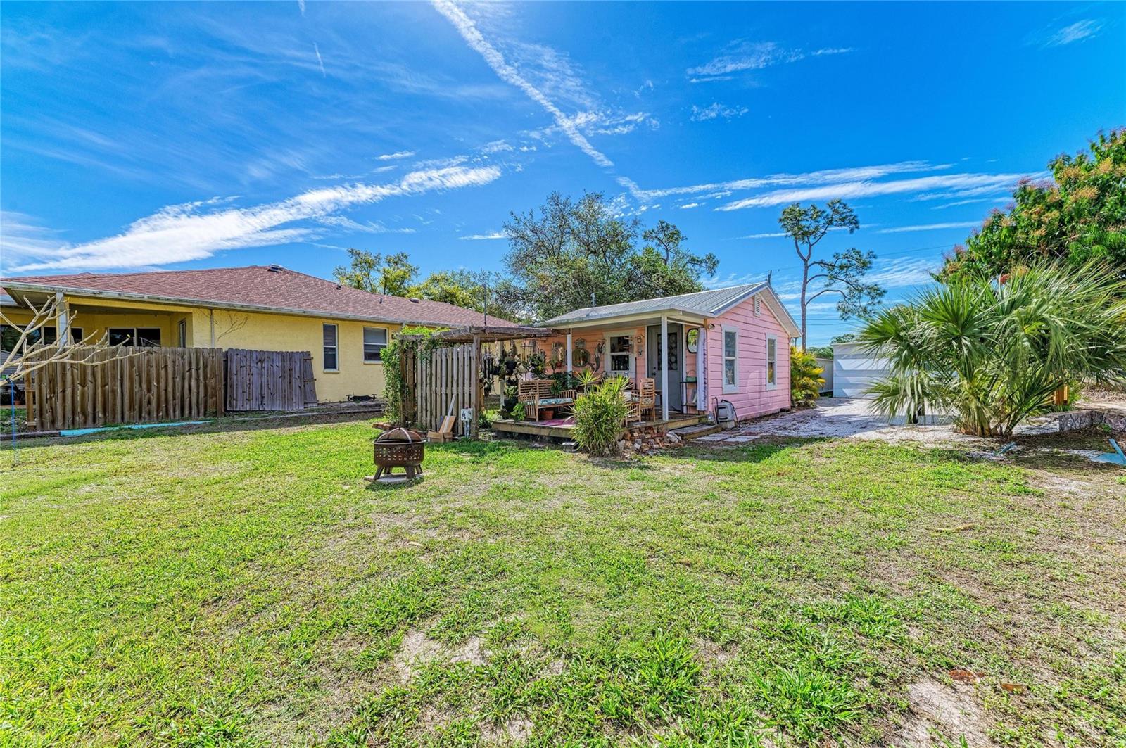 Image 26 of 35 For 1885 Vamo Drive