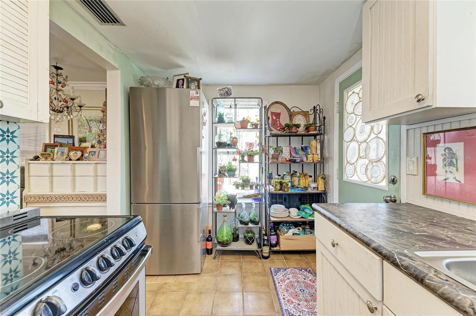 Image 9 of 35 For 1885 Vamo Drive