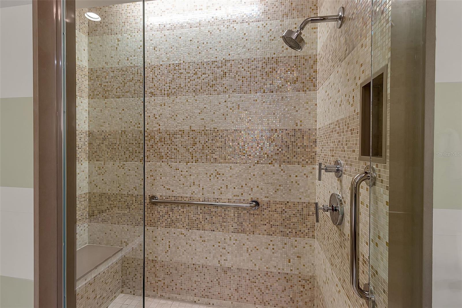 Image 25 of 50 For 915 Seaside Drive 310