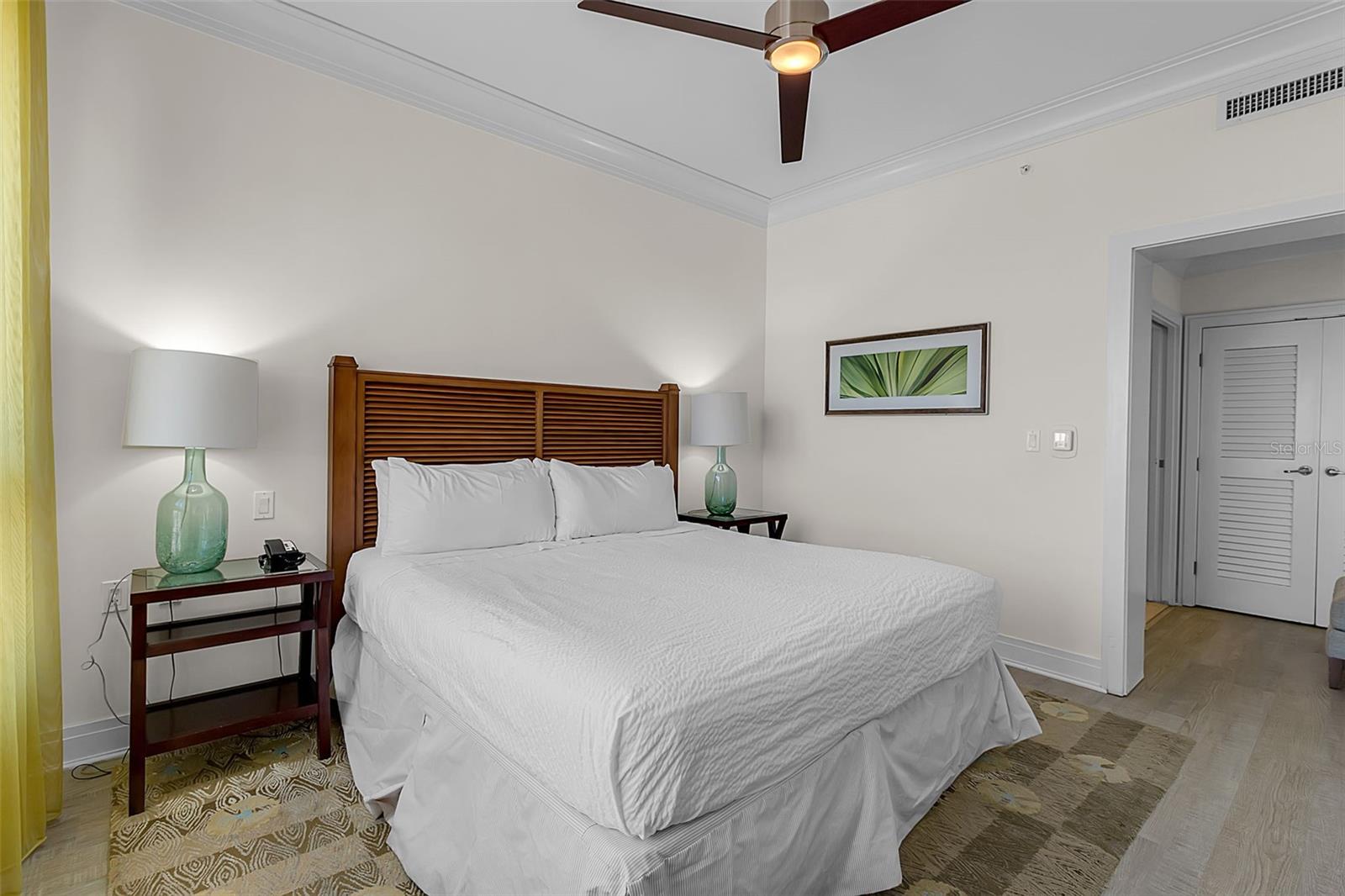 Image 27 of 50 For 915 Seaside Drive 310