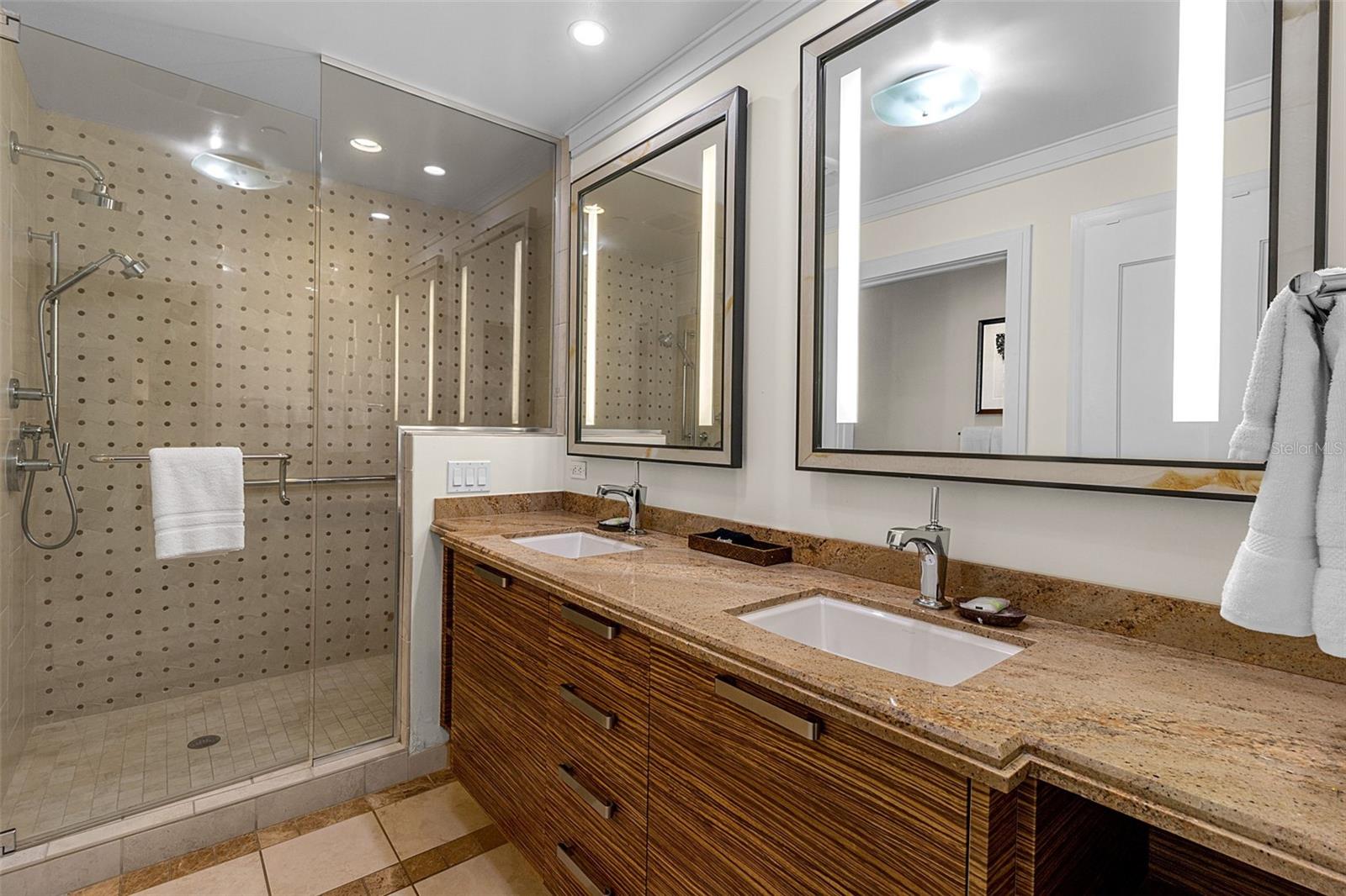 Image 33 of 50 For 915 Seaside Drive 310