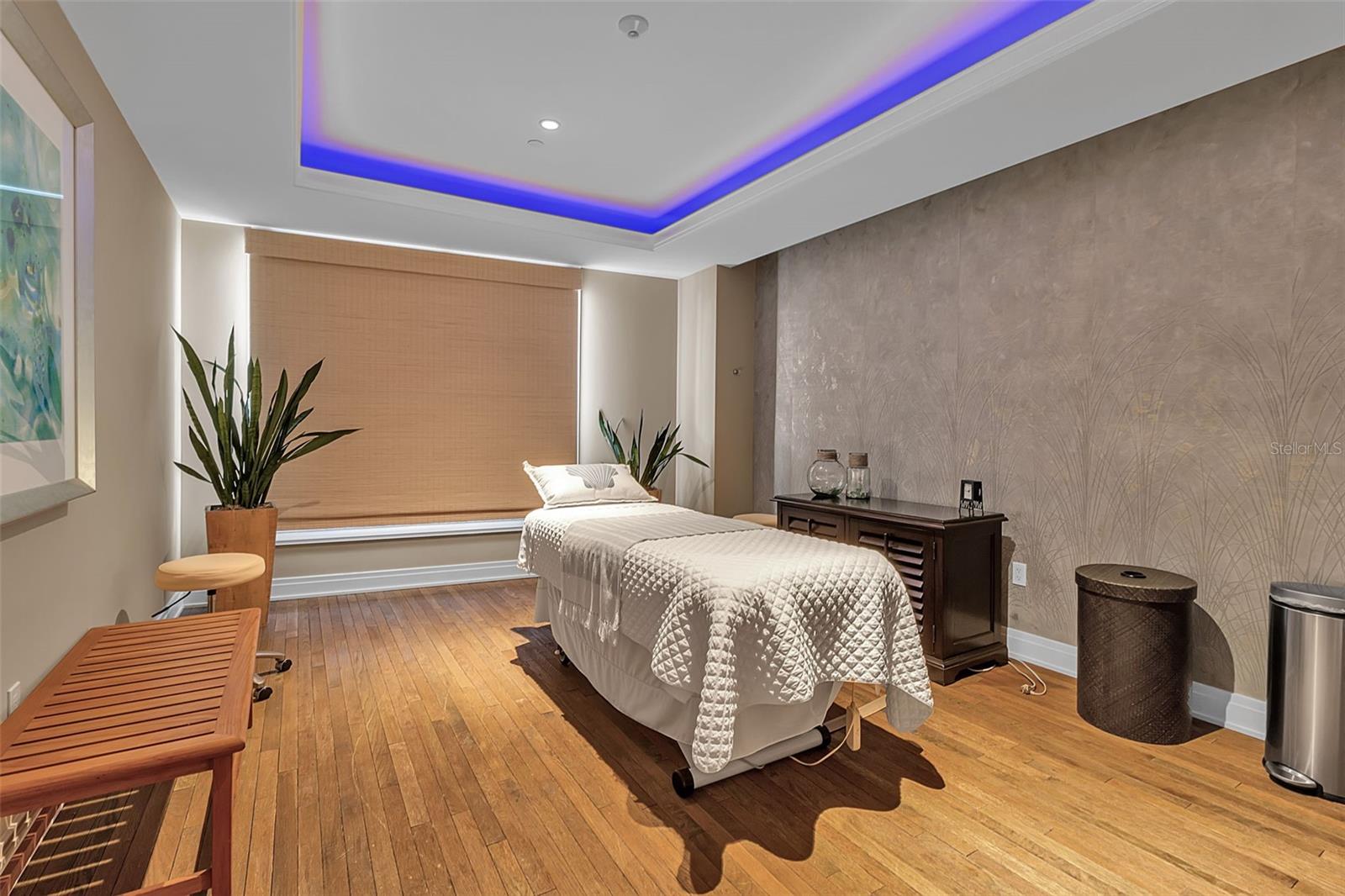 Image 43 of 50 For 915 Seaside Drive 310