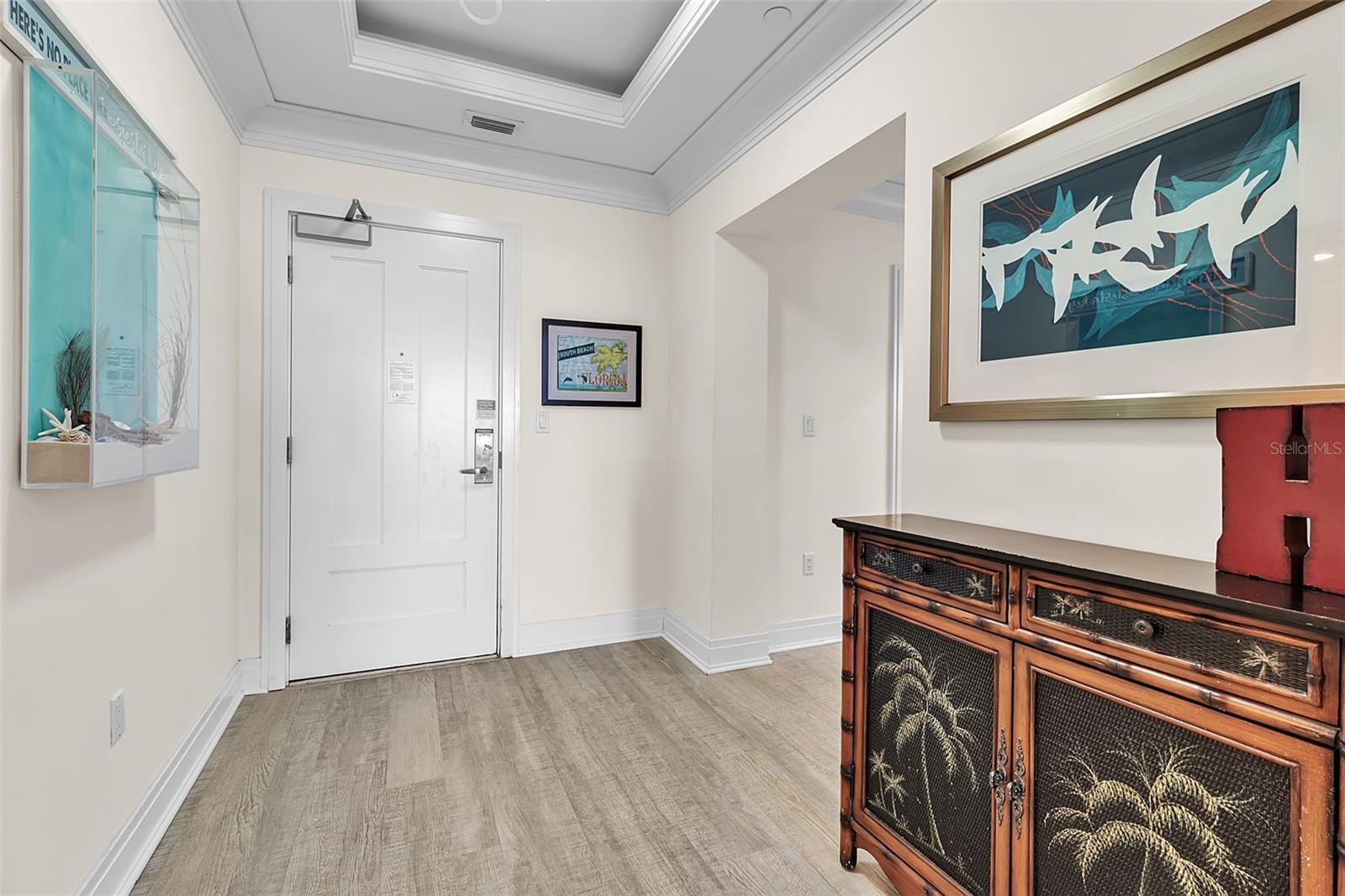 Image 5 of 50 For 915 Seaside Drive 310