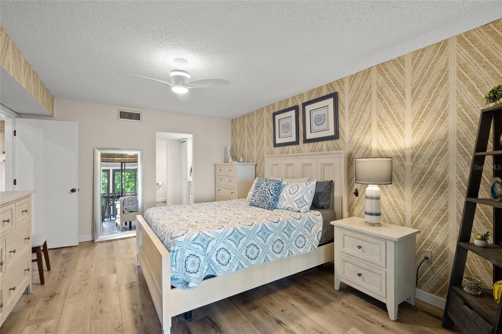 Image 20 of 61 For 4737 Chandlers Forde  14