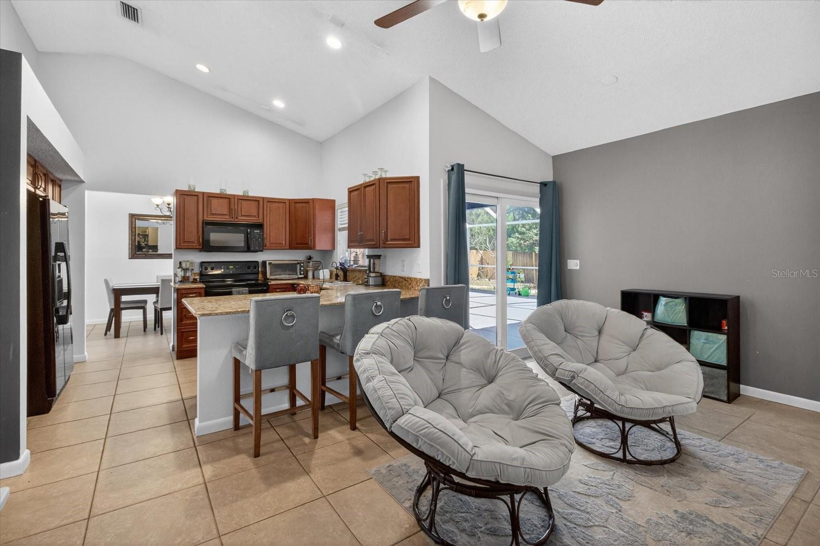 Image 22 of 46 For 4644 Hamlets Grove Drive