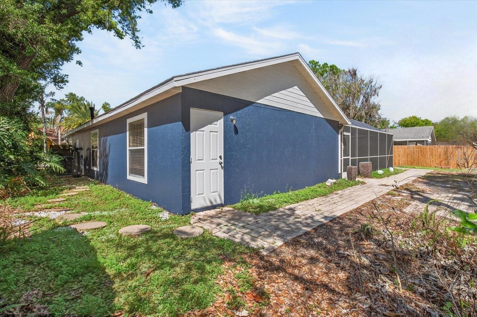 Image 42 of 46 For 4644 Hamlets Grove Drive