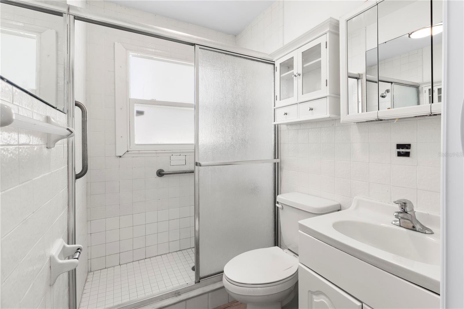 Image 15 of 23 For 1503 10th Avenue W