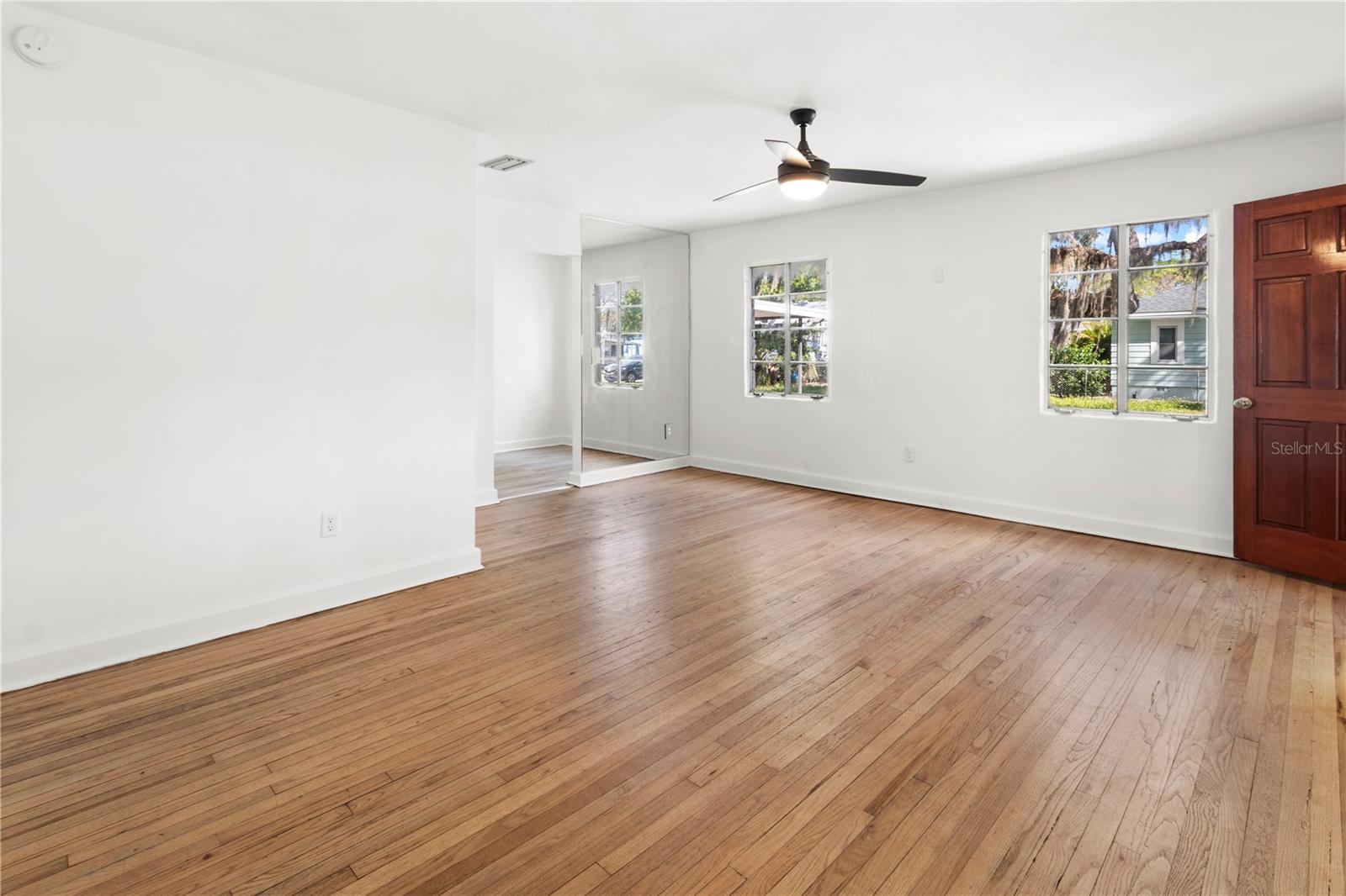 Image 7 of 23 For 1503 10th Avenue W