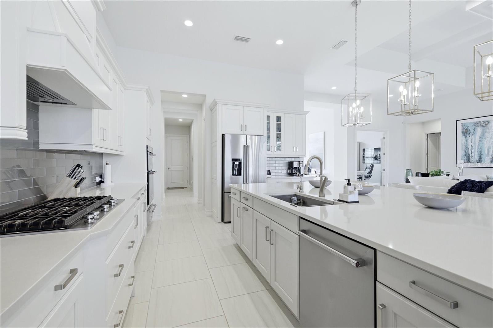 Image 19 of 78 For 17115 Salerno Drive