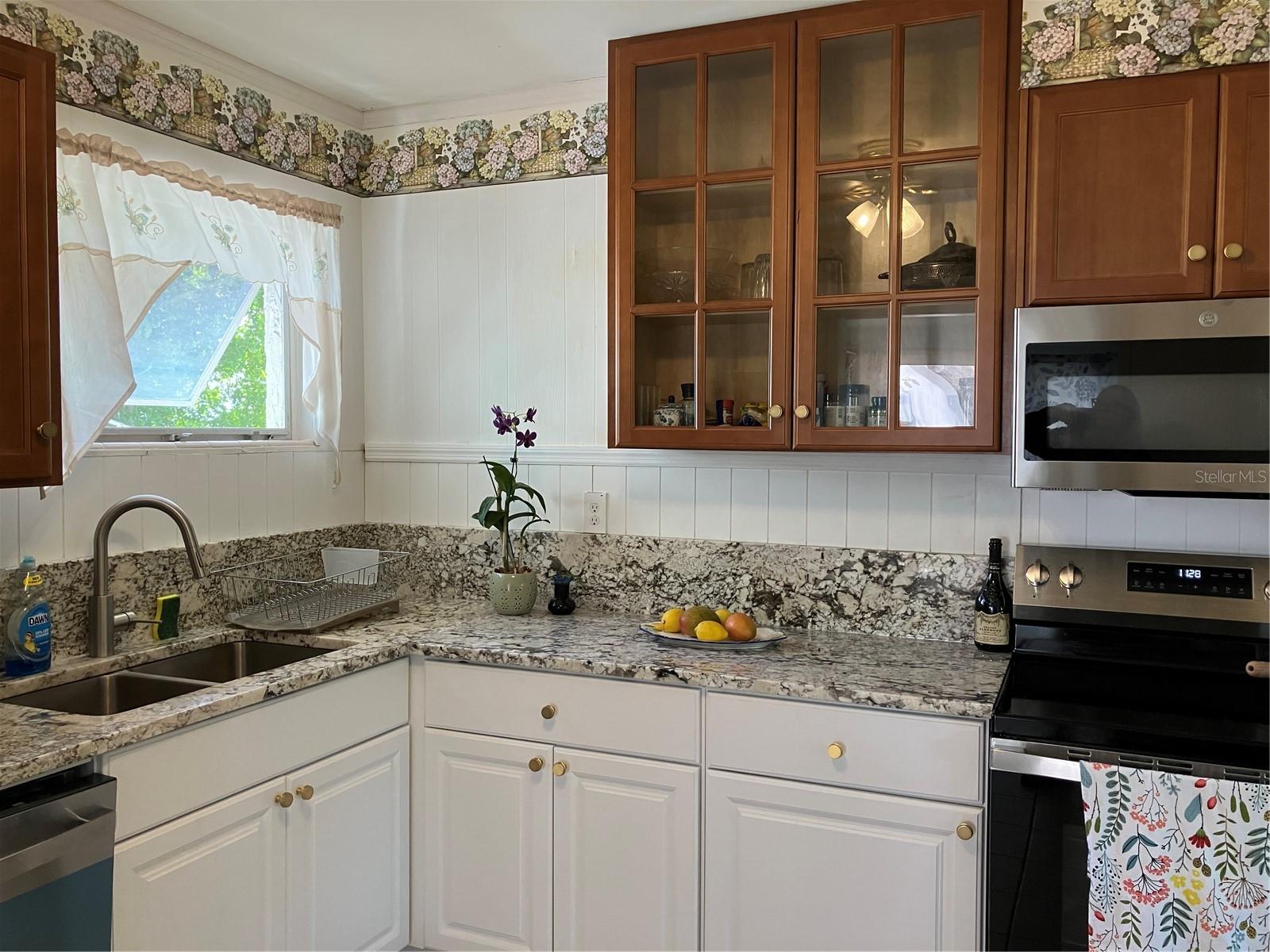 Image 6 of 30 For 4705 Lemon Bay Drive