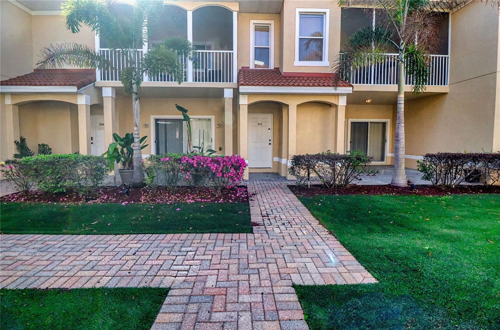 Image 2 of 38 For 21019 Sunpoint Way 102