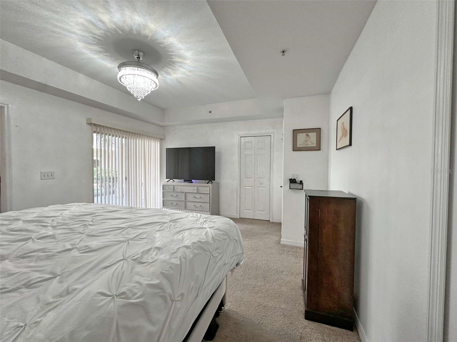 Image 26 of 38 For 21019 Sunpoint Way 102