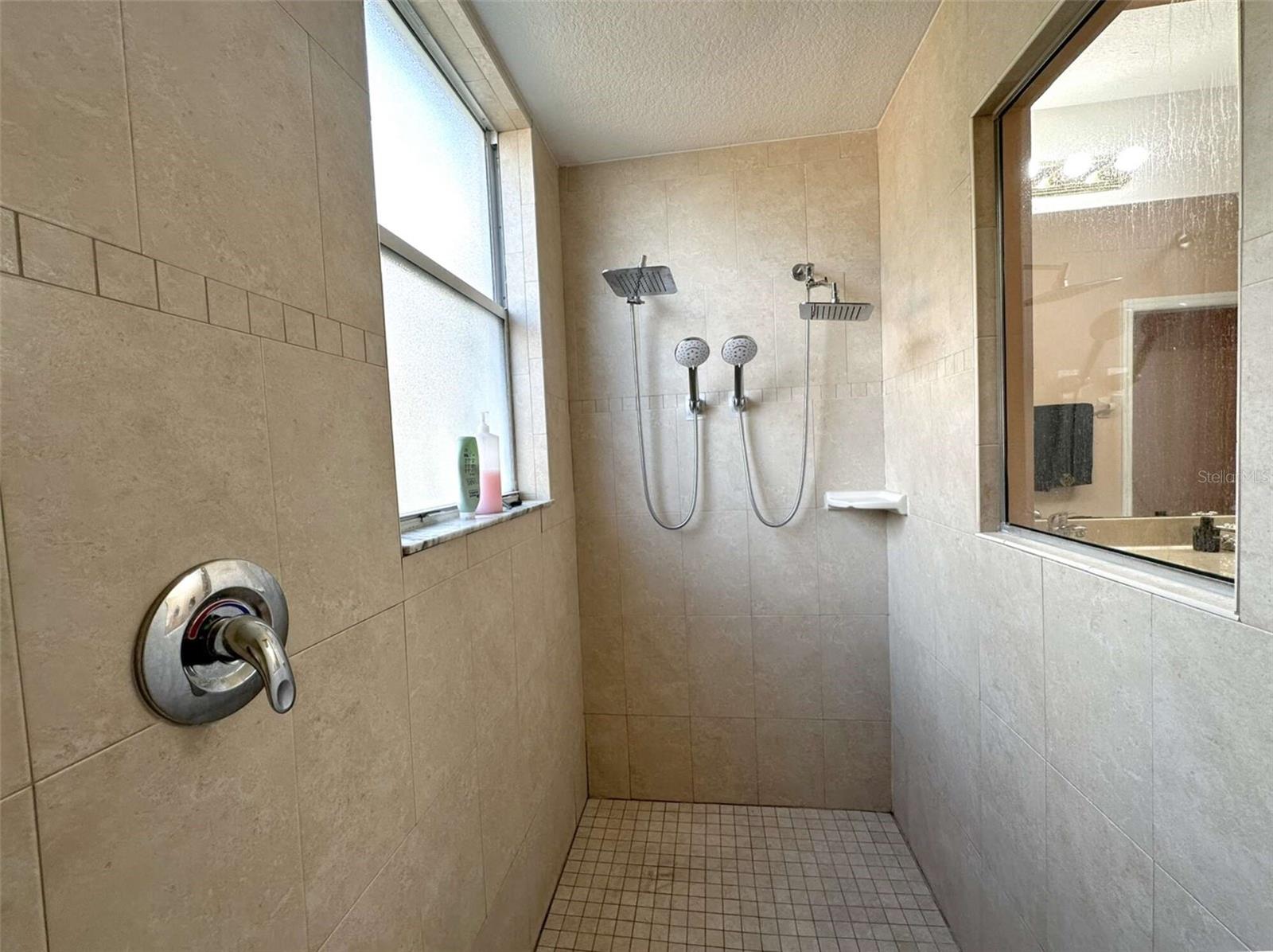 Image 30 of 38 For 21019 Sunpoint Way 102