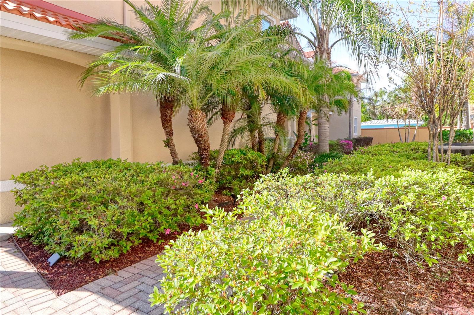 Image 6 of 38 For 21019 Sunpoint Way 102