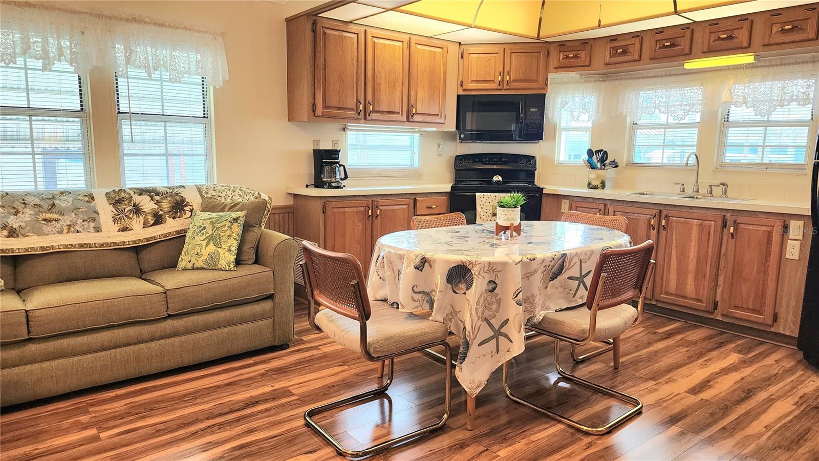 Image 5 of 49 For Address Not Provided