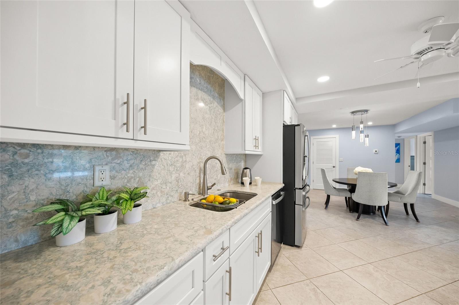 Image 20 of 71 For 101 Whispering Sands Drive 105