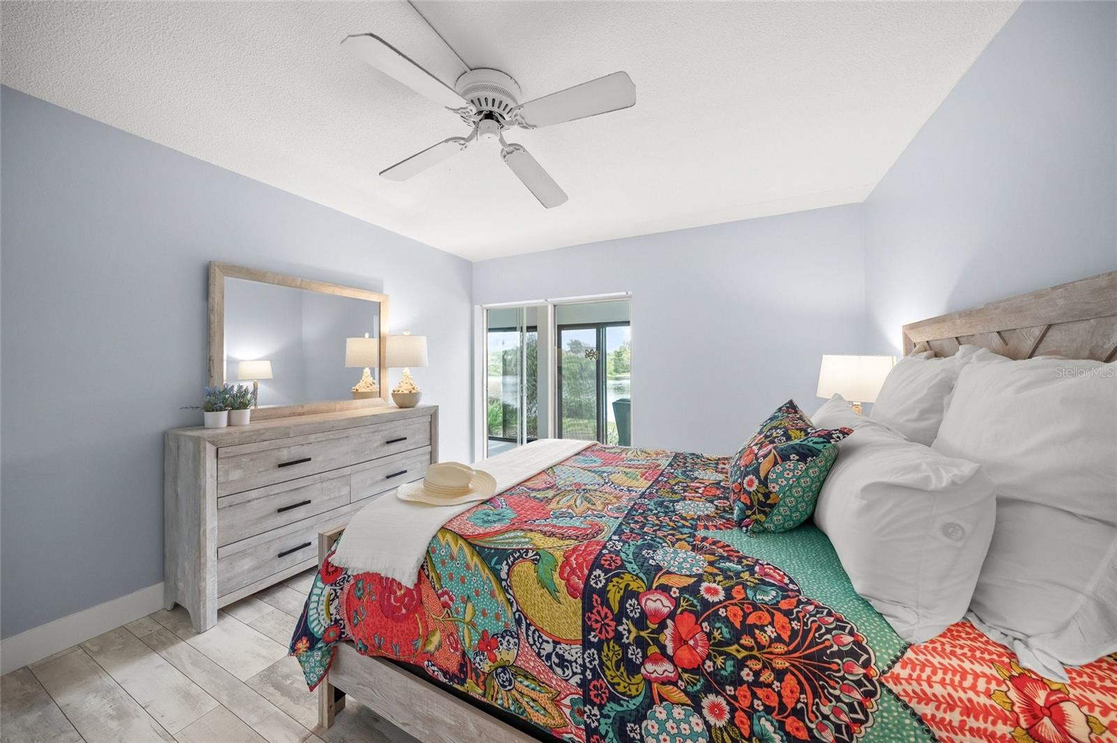 Image 47 of 71 For 101 Whispering Sands Drive 105