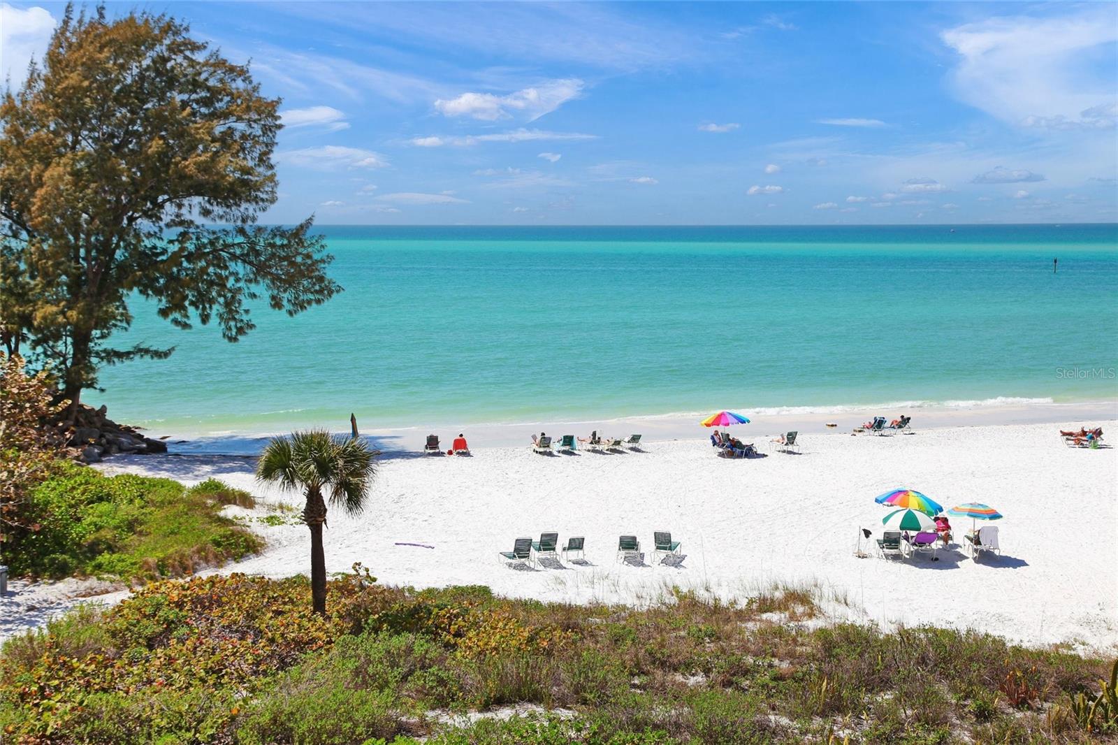 Image 63 of 71 For 101 Whispering Sands Drive 105