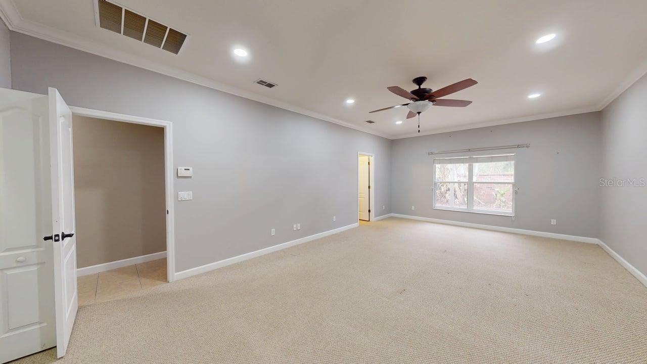 Image 31 of 48 For 5108 Legacy Oaks Drive