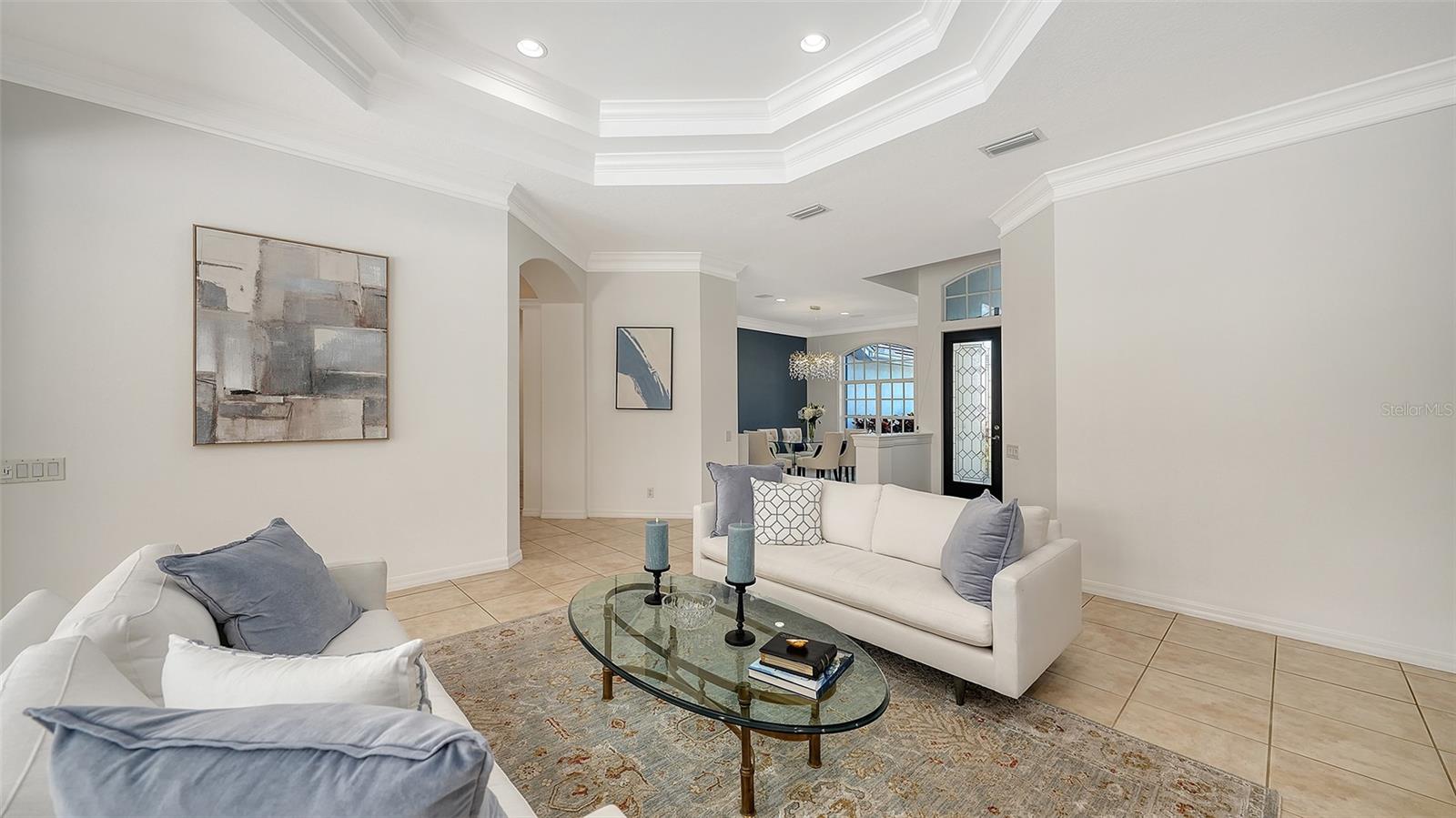 Image 14 of 86 For 642 Trenton Way