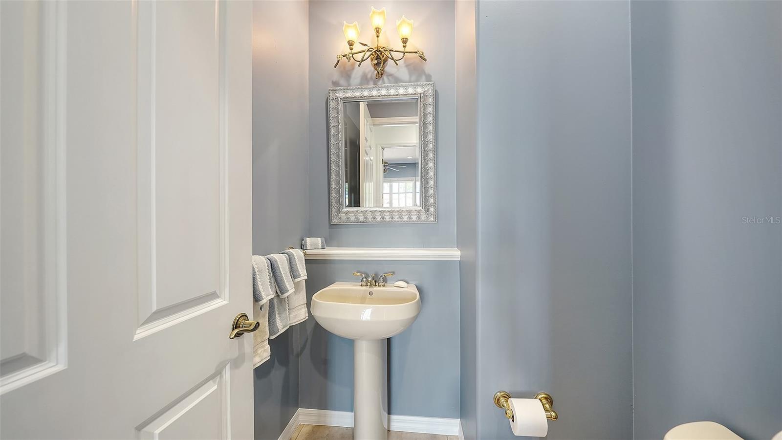 Image 35 of 86 For 642 Trenton Way