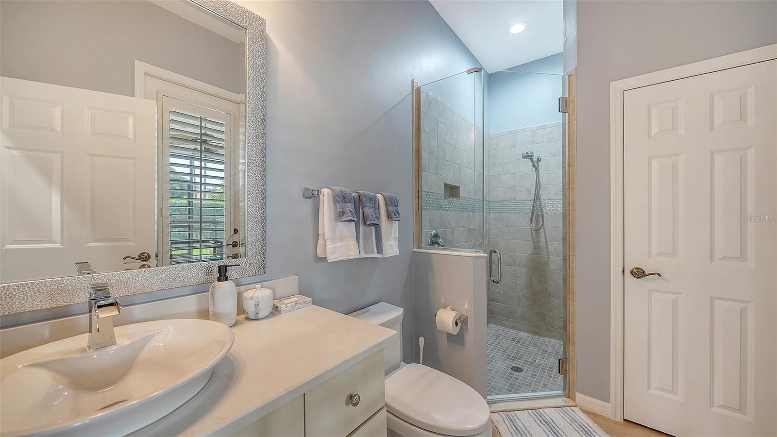 Image 40 of 86 For 642 Trenton Way