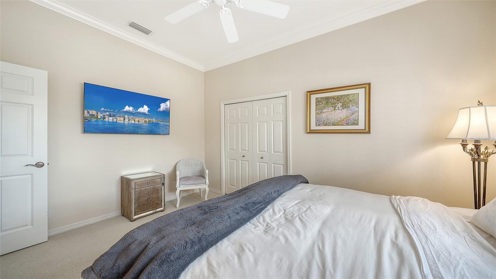 Image 42 of 86 For 642 Trenton Way