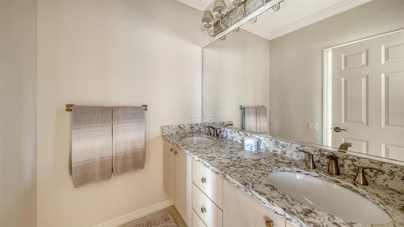 Image 45 of 86 For 642 Trenton Way