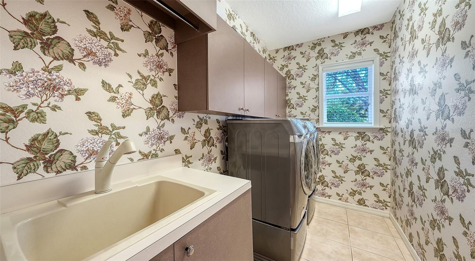 Image 46 of 86 For 642 Trenton Way