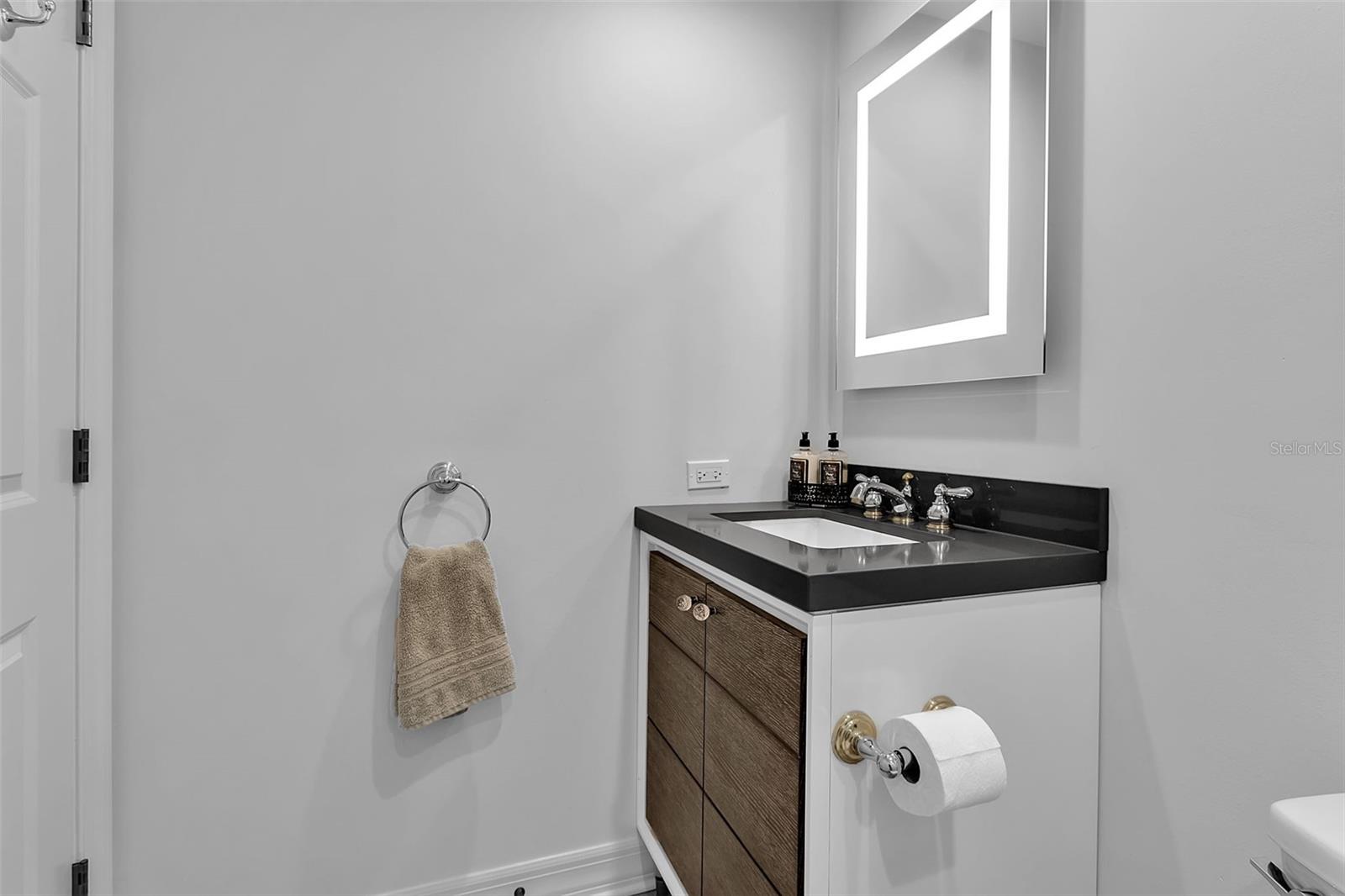 Image 44 of 63 For 393 Point Road 401