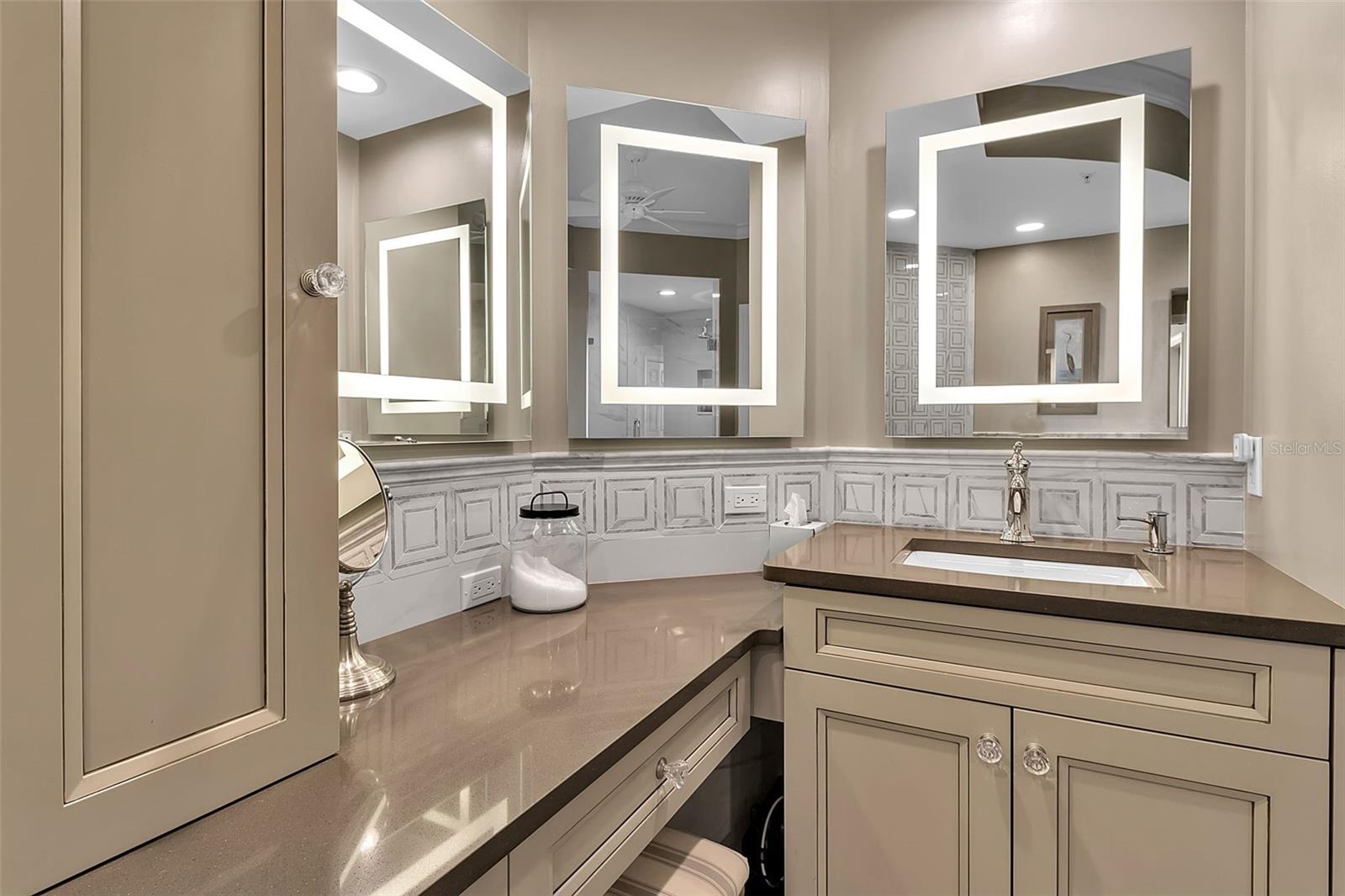 Image 54 of 63 For 393 Point Road 401