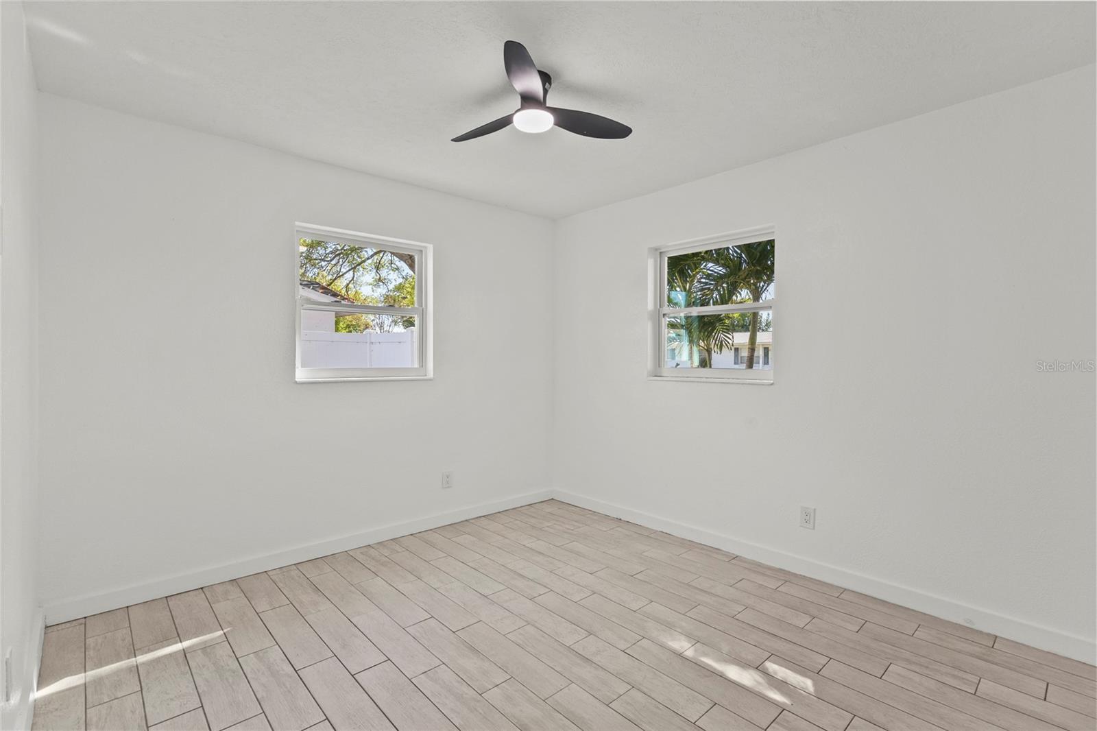 Image 17 of 33 For 4003 36th Street W