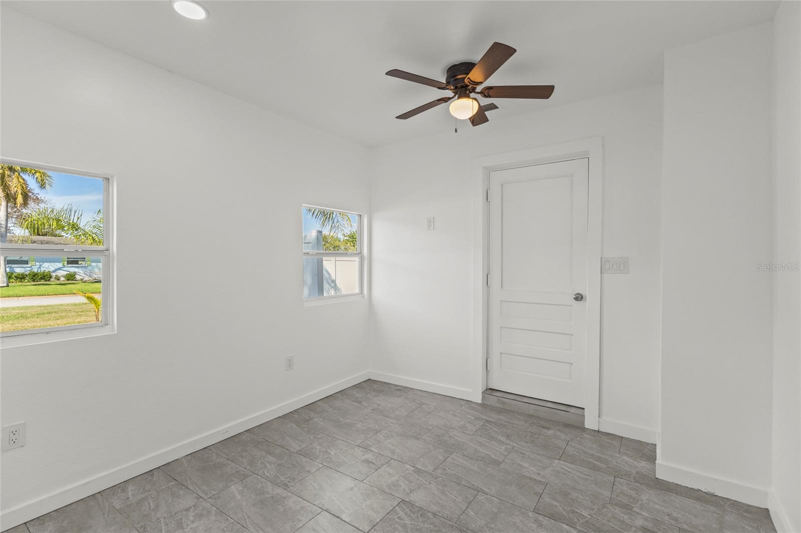 Image 23 of 33 For 4003 36th Street W