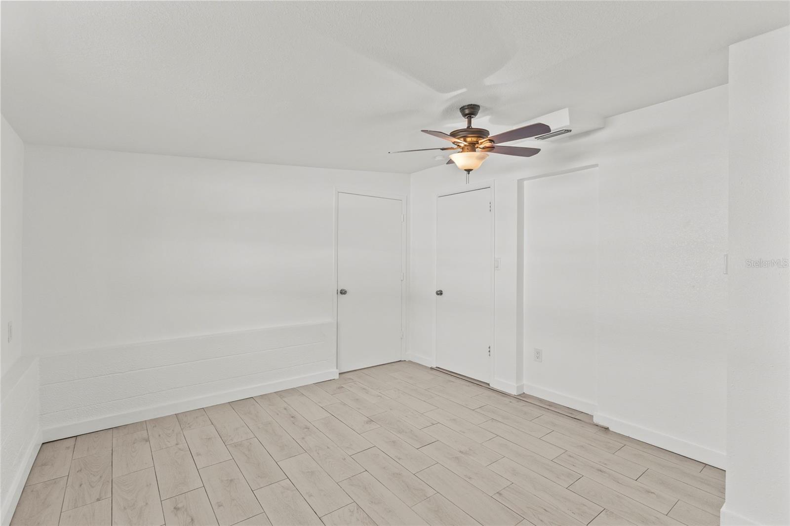 Image 26 of 33 For 4003 36th Street W