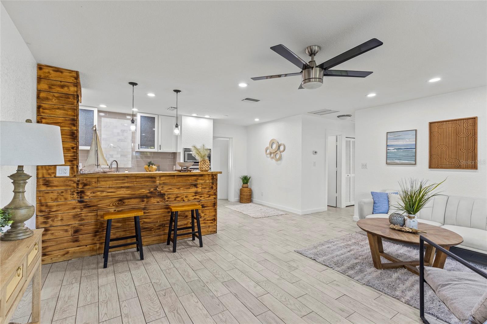 Image 5 of 33 For 4003 36th Street W