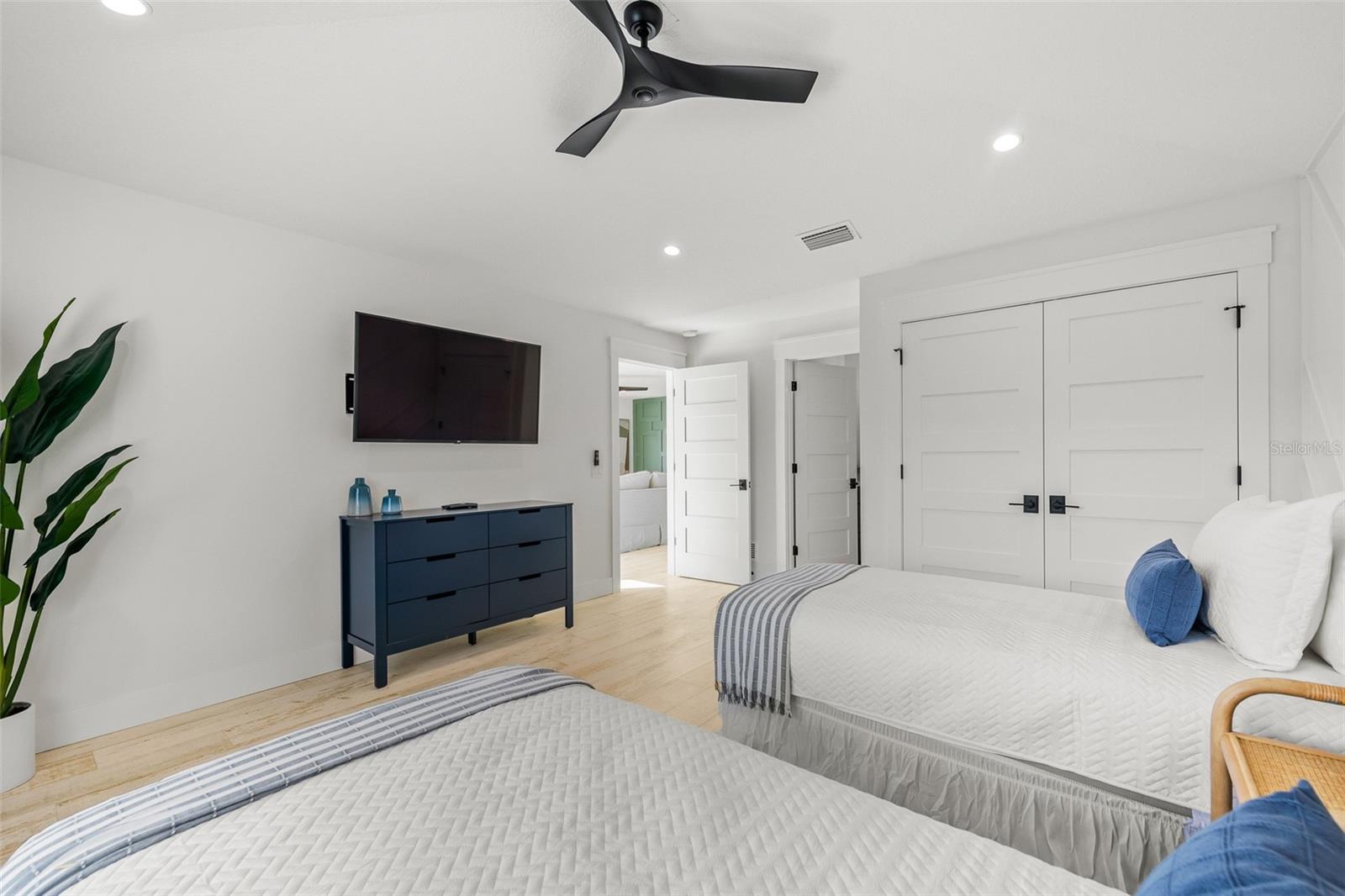 Image 33 of 60 For 128 Fillmore Drive