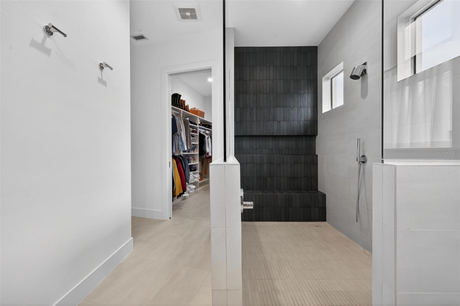 Image 15 of 39 For 3363 Trinidad Court