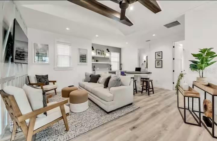 Image 15 of 46 For 85 Avenida Messina