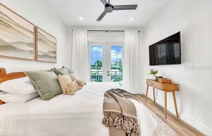 Image 21 of 46 For 85 Avenida Messina