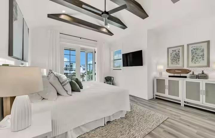 Image 25 of 46 For 85 Avenida Messina