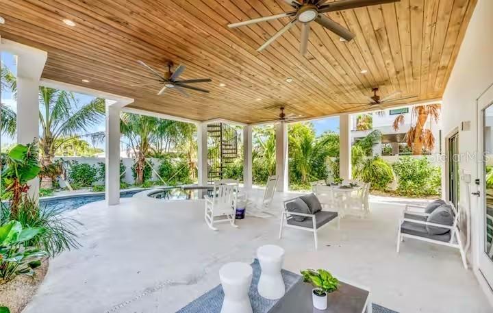 Image 41 of 46 For 85 Avenida Messina