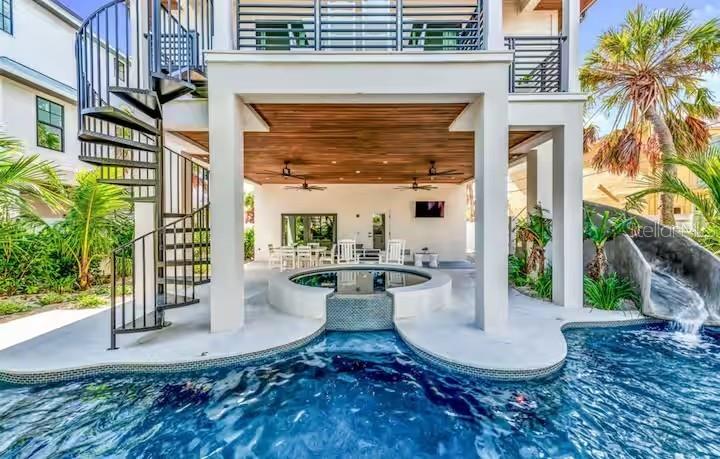 Image 43 of 46 For 85 Avenida Messina