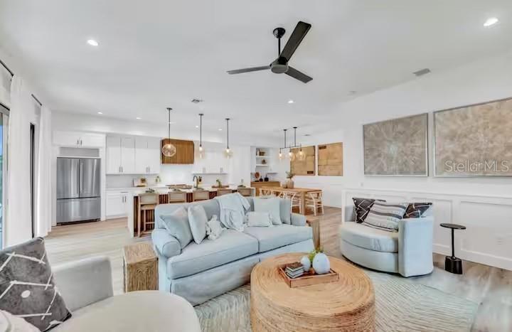 Image 6 of 46 For 85 Avenida Messina