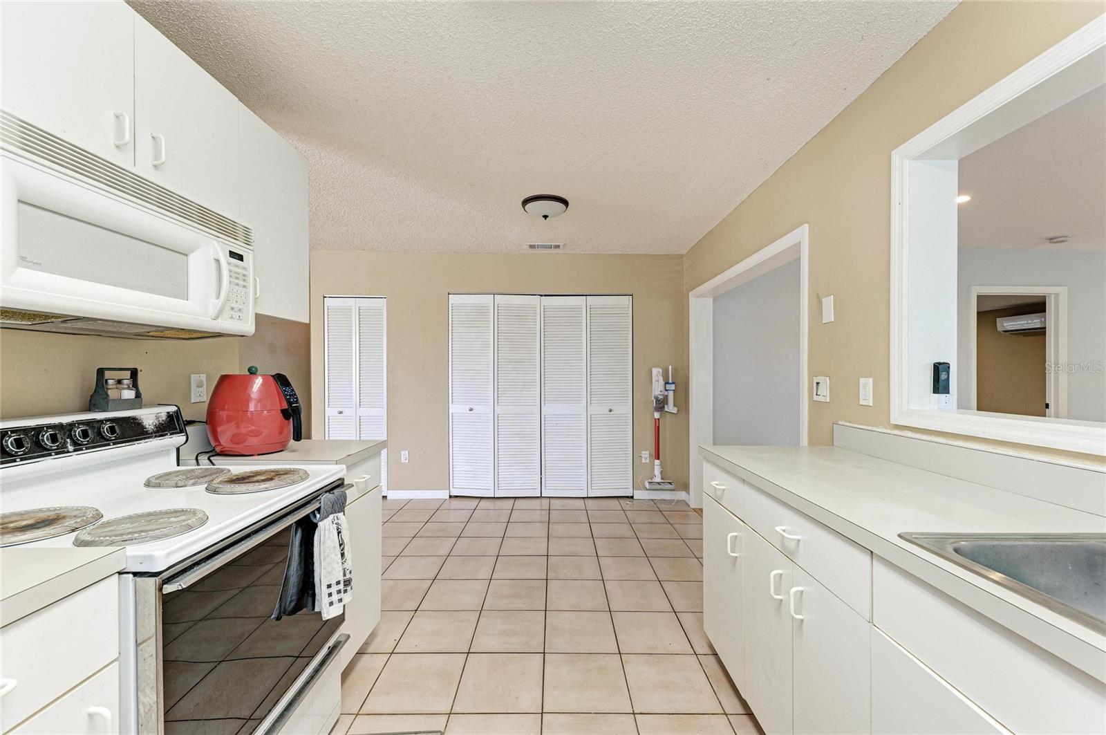 Image 12 of 59 For 2015 22nd Street W