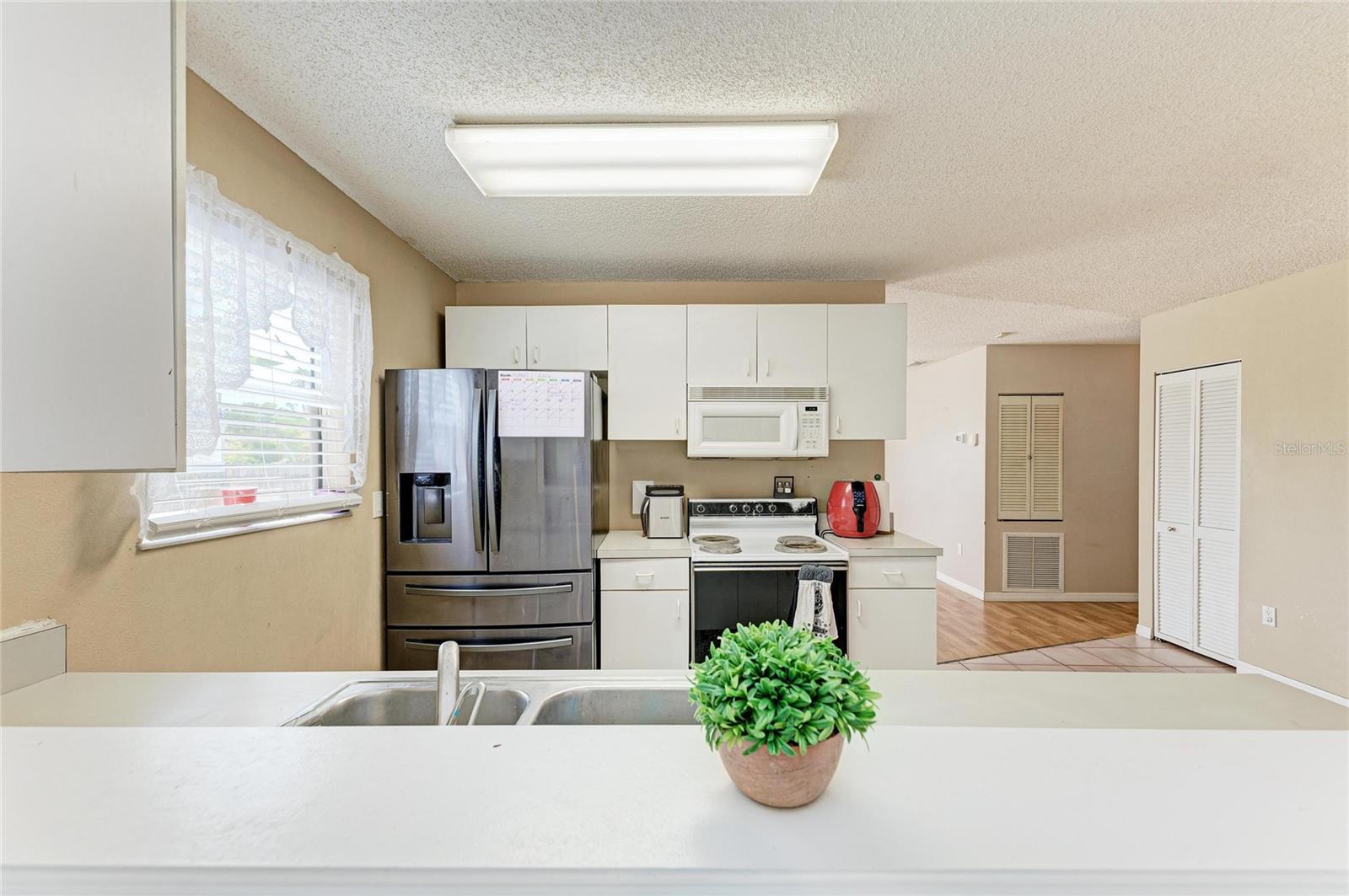 Image 13 of 59 For 2015 22nd Street W