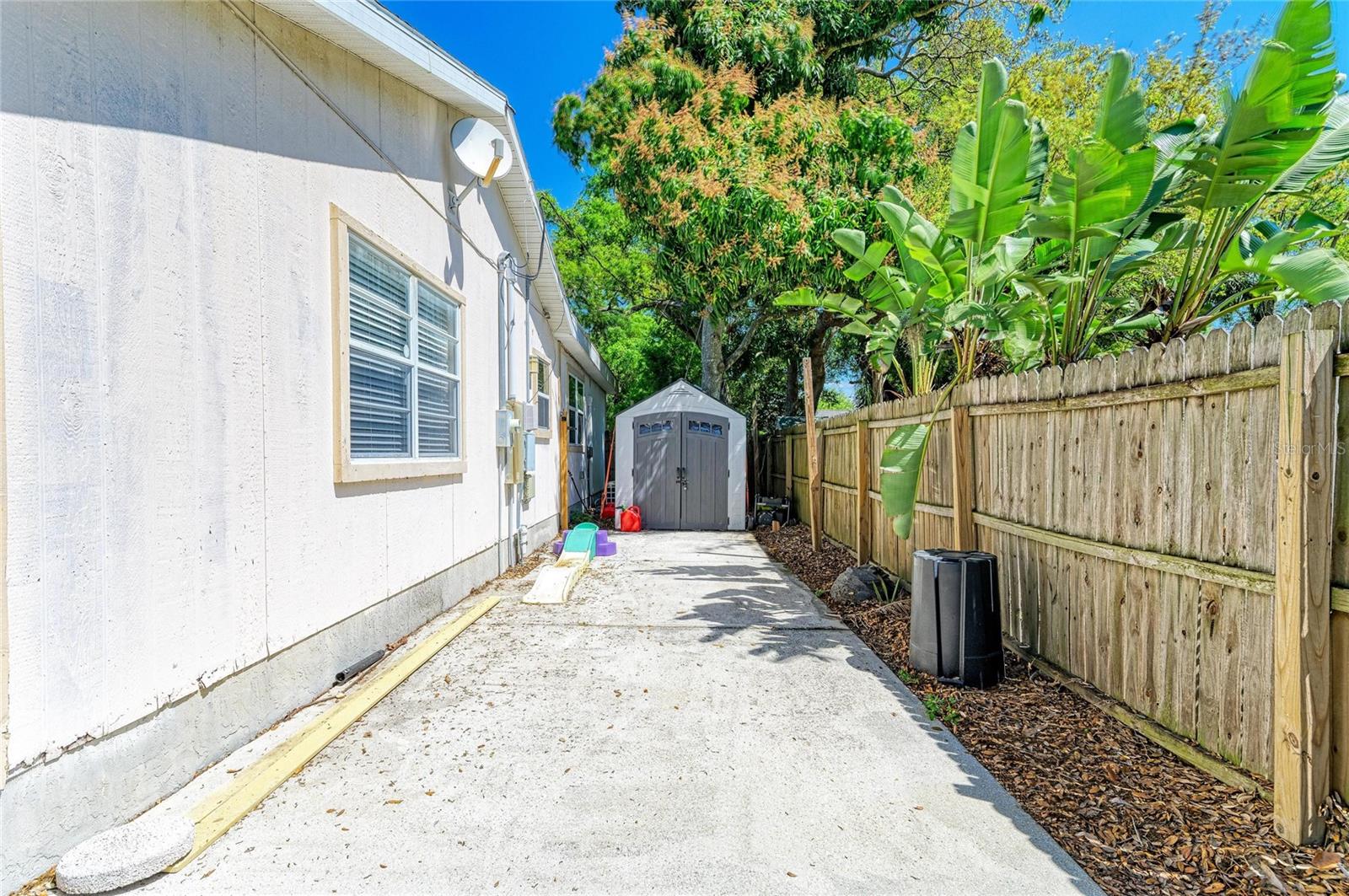 Image 36 of 59 For 2015 22nd Street W