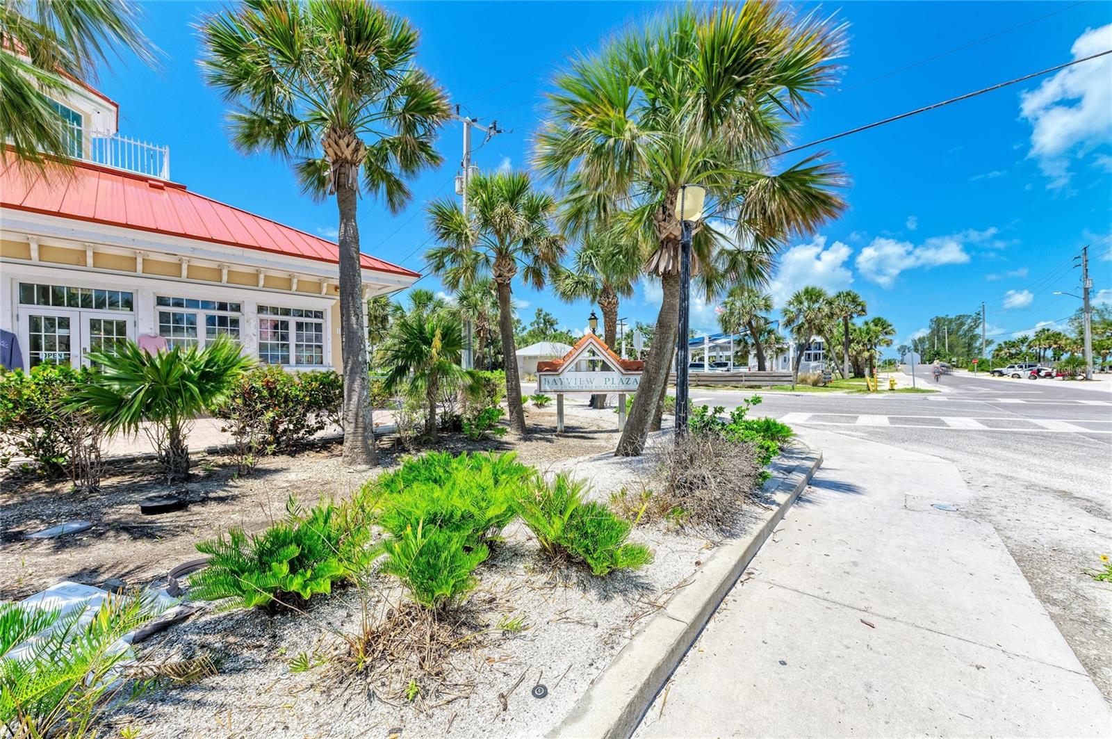 Image 47 of 59 For 2015 22nd Street W