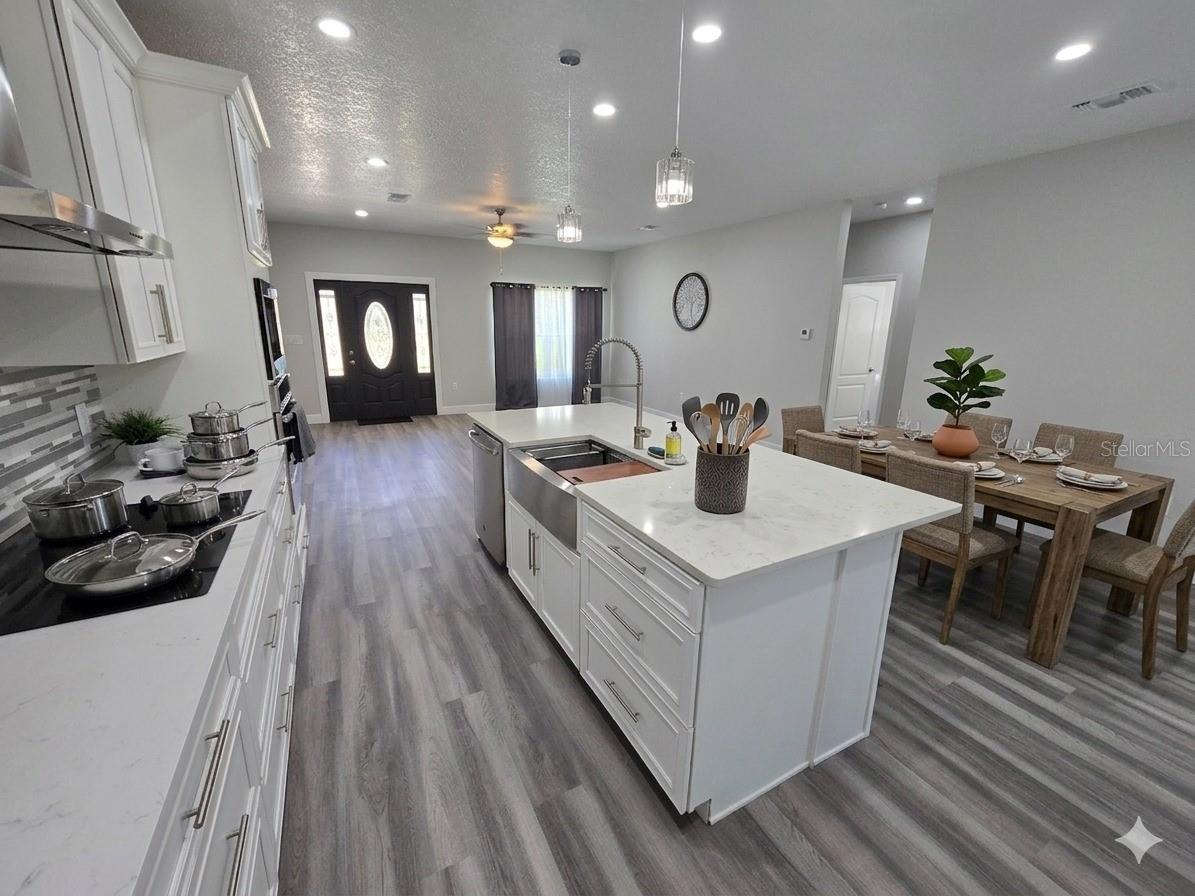 Image 10 of 25 For 32835 Forest Avenue