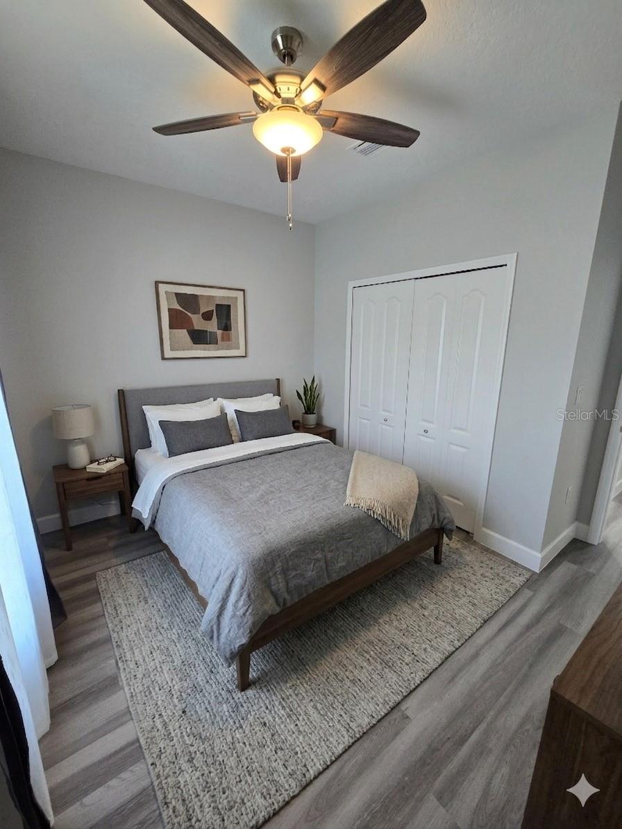 Image 17 of 25 For 32835 Forest Avenue